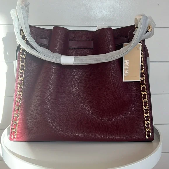NWT MICHAEL KORS LG BLT INLY MINA SHOULDER BAG IN DARK CHERRY